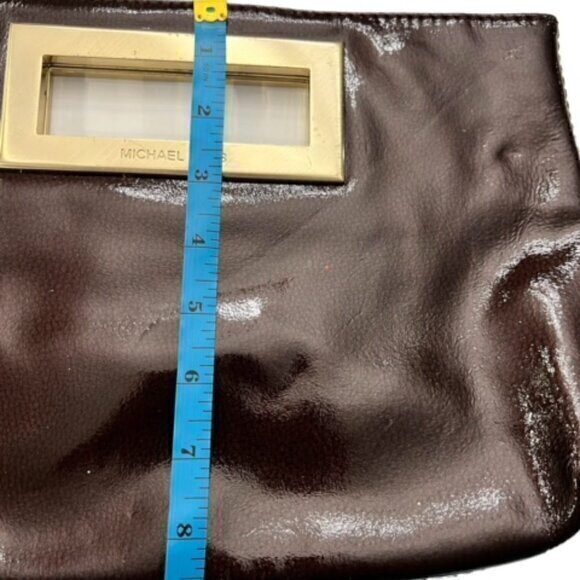 🎉SALE🎉 Michael Kors Berkley Large Clutch‎ Shiny Crimson Patent Leather Formal - Picture 9 of 9